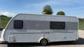 Karavan Spirit of 2009, moderní design a prostorný interiér pro pohodlné cestování. Ideální pro dobrodružství!